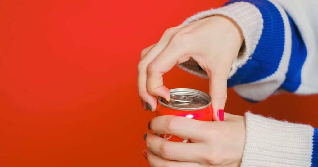 Diet Soda and Teeth Staining