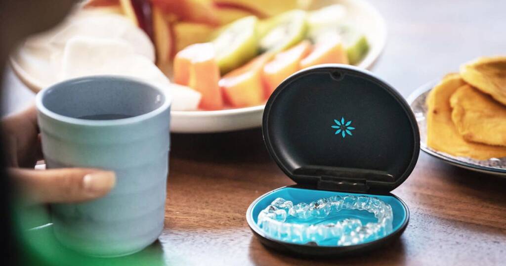 Can You Eat With Invisalign