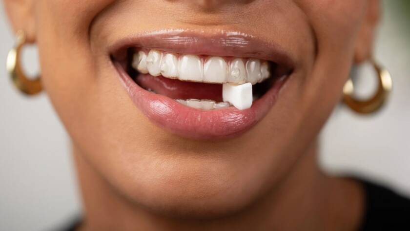 Can You Eat With Invisalign