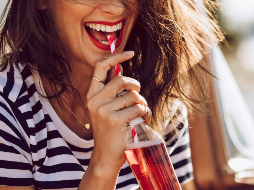 Does Soda Stain Your Teeth